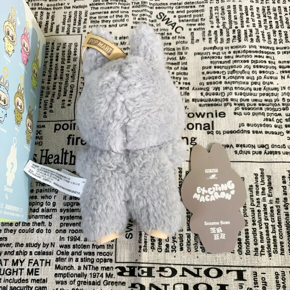 Labubu The Monsters Exciting Macaron Sesame bean - Picture 6 of 8